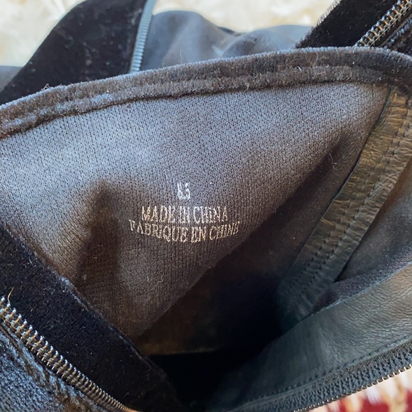 Jeffrey Campbell Cienega-Lo black velvet ankle sock boots. Size 8.5 - Picture 7 of 12